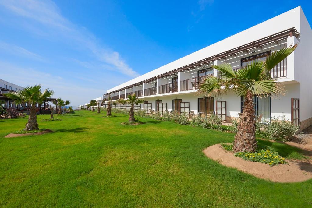 Zahrada ubytování Melia Llana Beach Resort & Spa - Adults Only - All Inclusive
