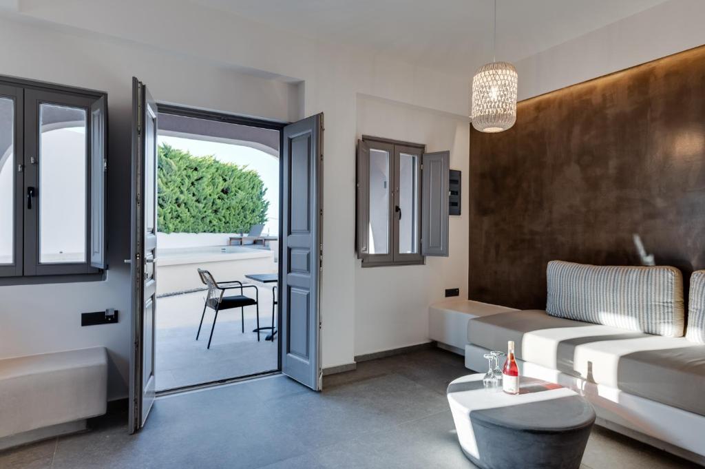 Posezení v ubytování Elements Cozy Suites Pyrgos