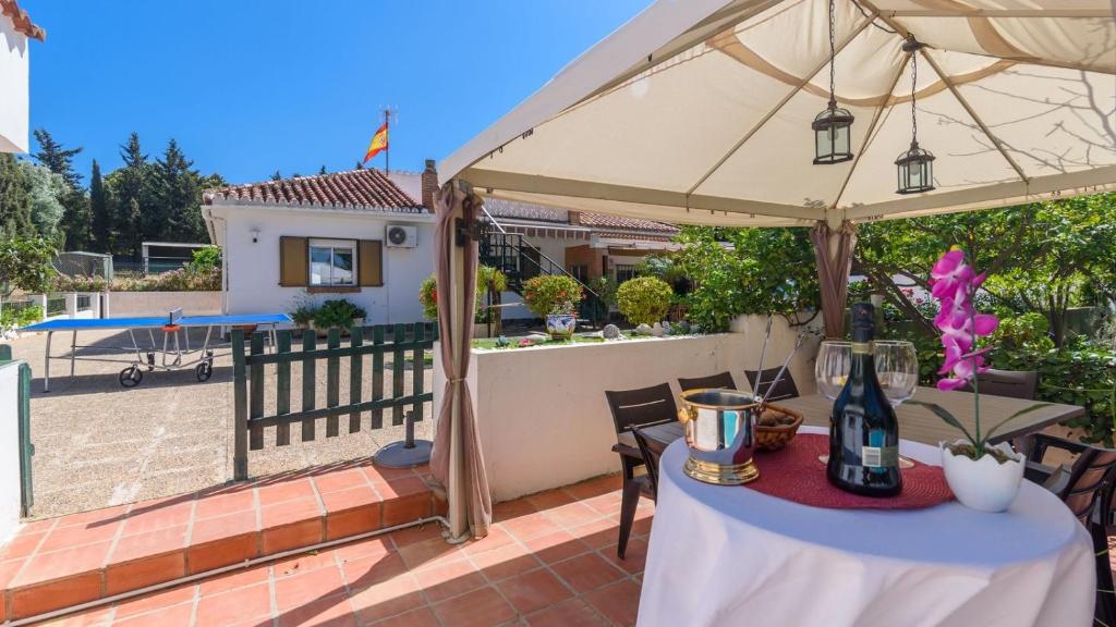 Nápoje v ubytovaní Villa Isabel Malaga - Churriana by Ruralidays
