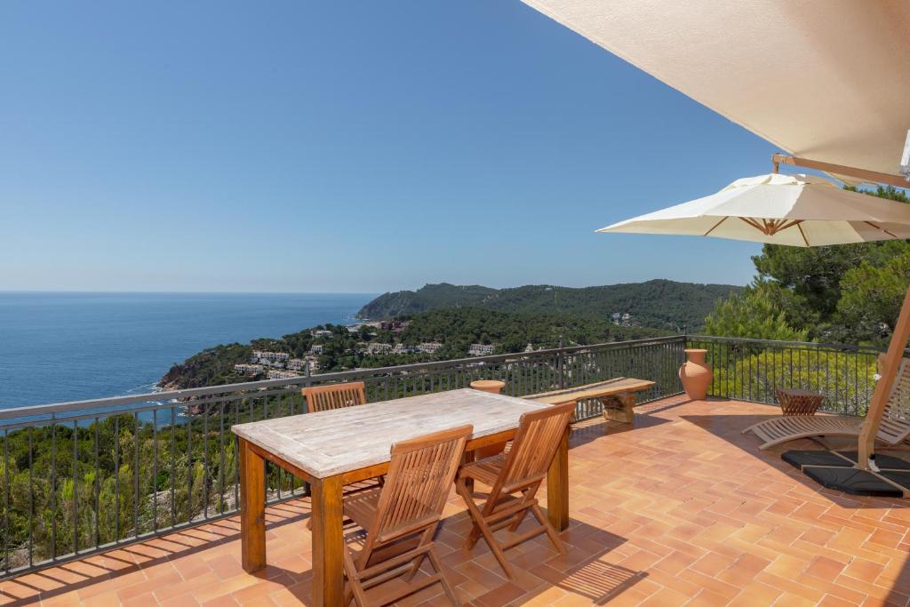 Holiday home La ROCA SERENA, Begur, Spain