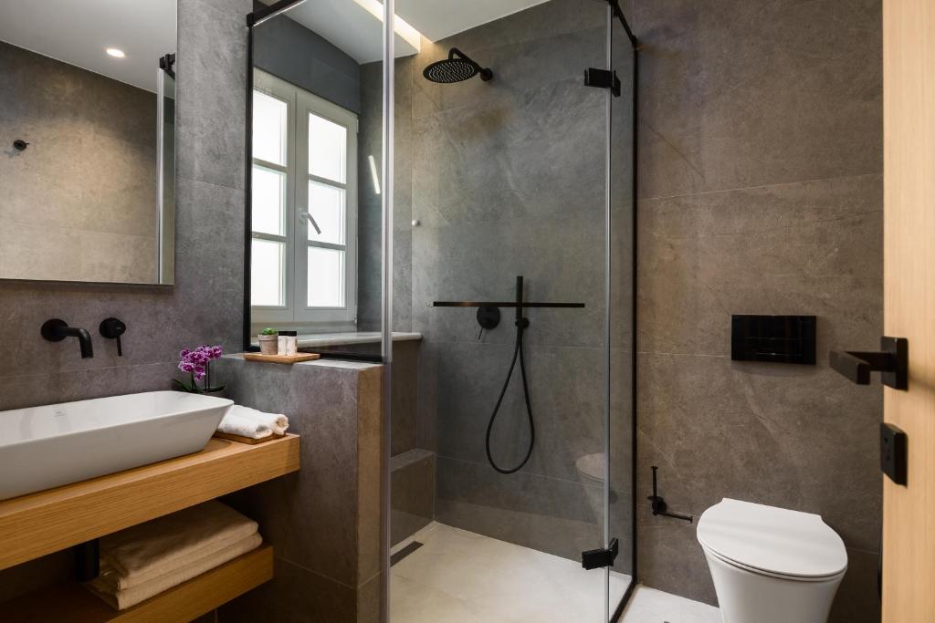 New York Luxury Suites - 17