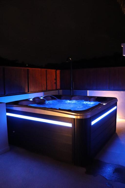 Blue Lagoon - Penthouse Avec Vue Sur La Mer Et Jacuzzi
