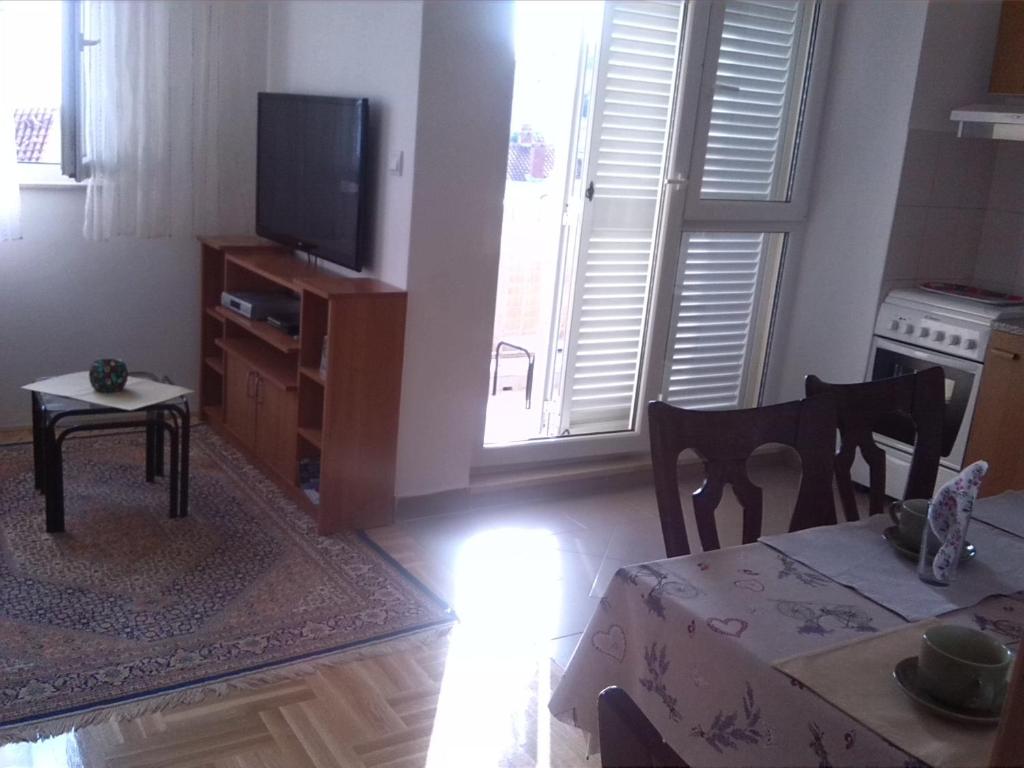 TV a/nebo společenská místnost v ubytování Apartment Z&E