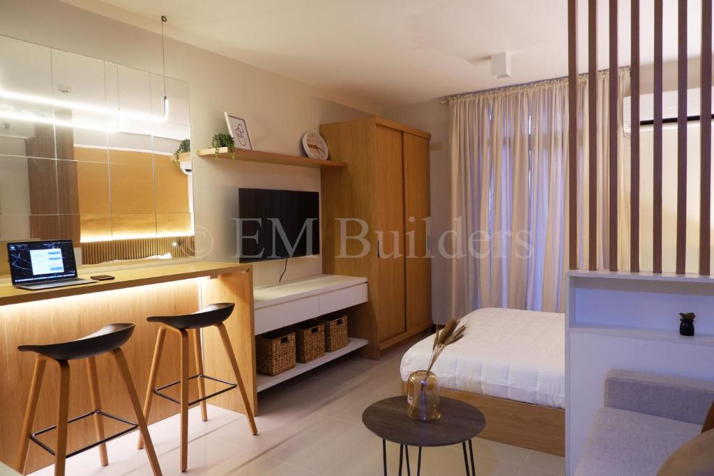 Lapu-Lapu city cebu phillipines Studio apartment feels home in saekyung condominium
