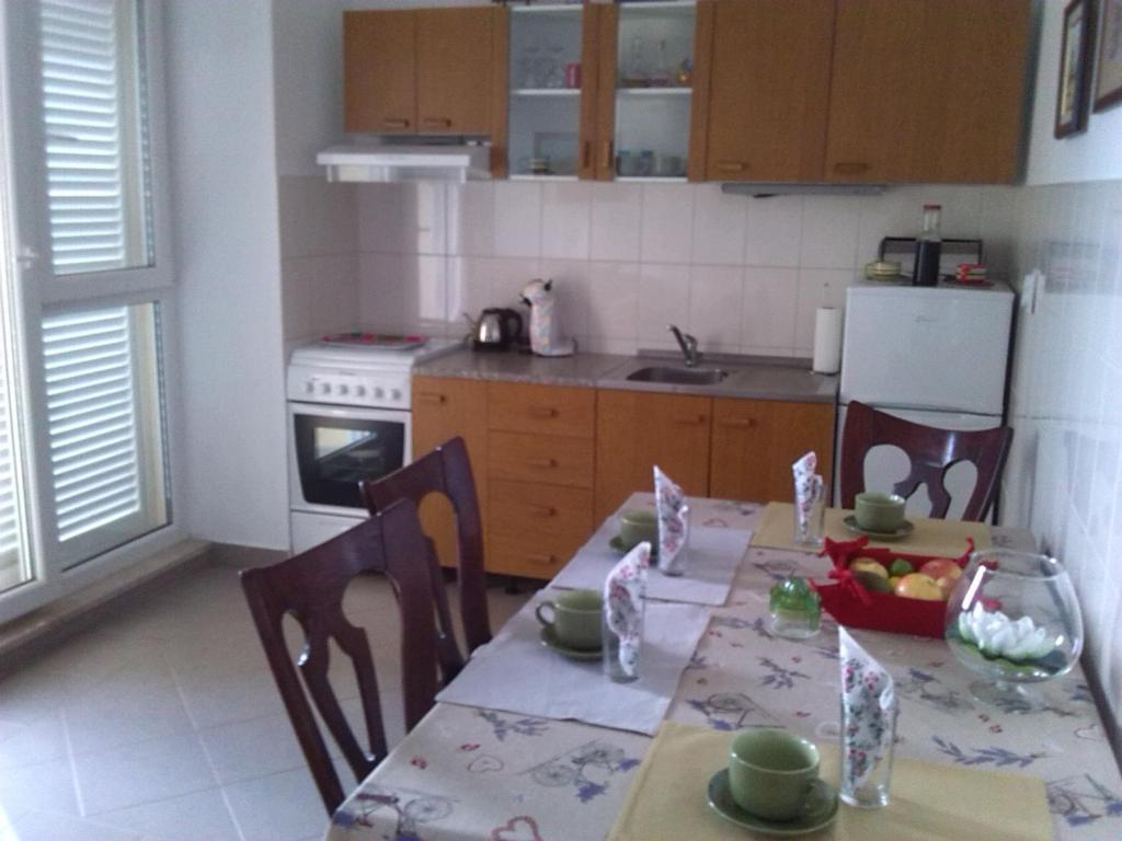 Kuchyň nebo kuchyňský kout v ubytování Apartment Z&E