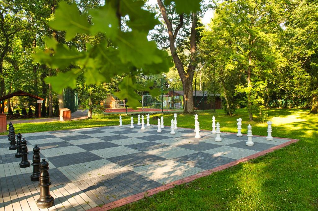 Vonkajšia záhrada v ubytovaní Wioska Indiańska River Park