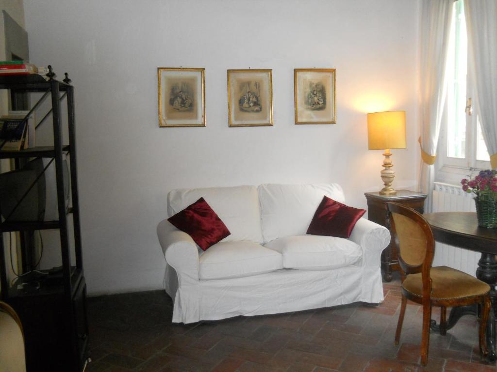 Florence Medici Apartment - One-Bedroom Apartment