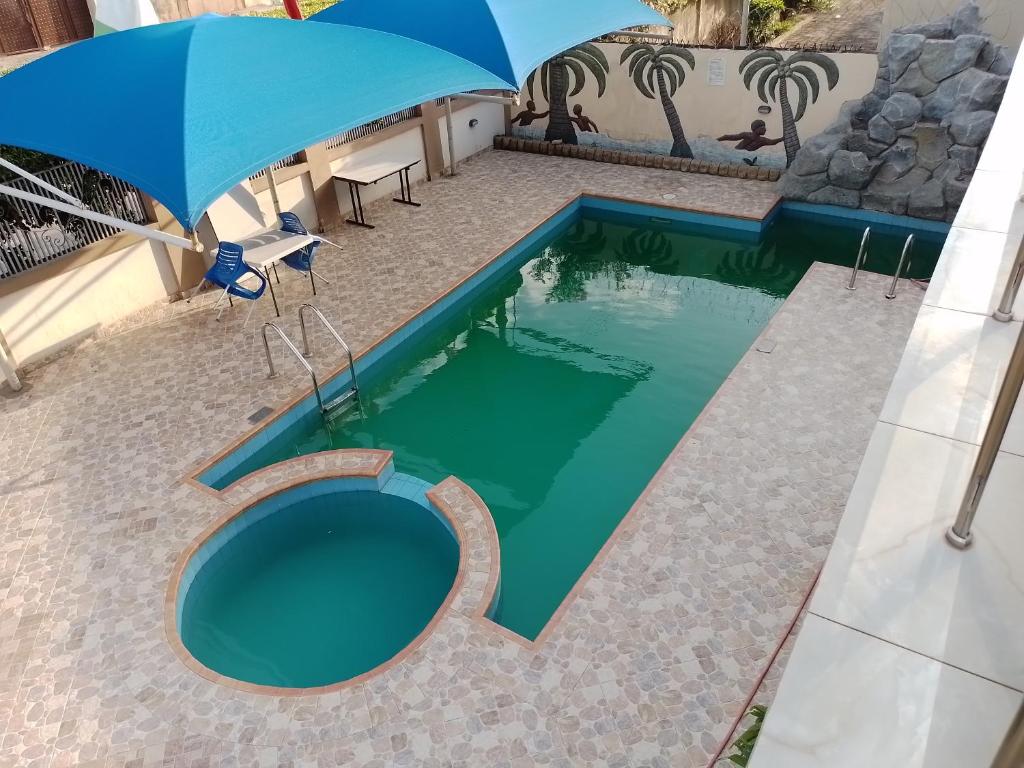 Zircon hotel Ghana, Taifa, Ghana