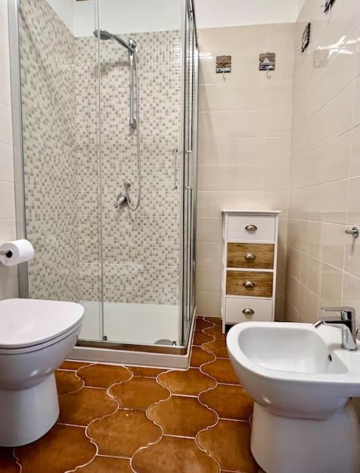 Łazienka w obiekcie Special Home VISTA MARE e Parcheggio privato