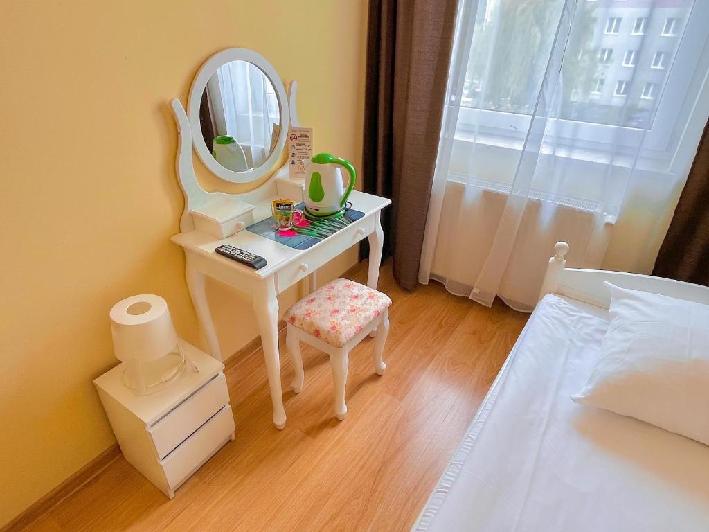 Posteľ alebo postele v izbe v ubytovaní Hostel DV Morski - z prywatnymi łazienkami