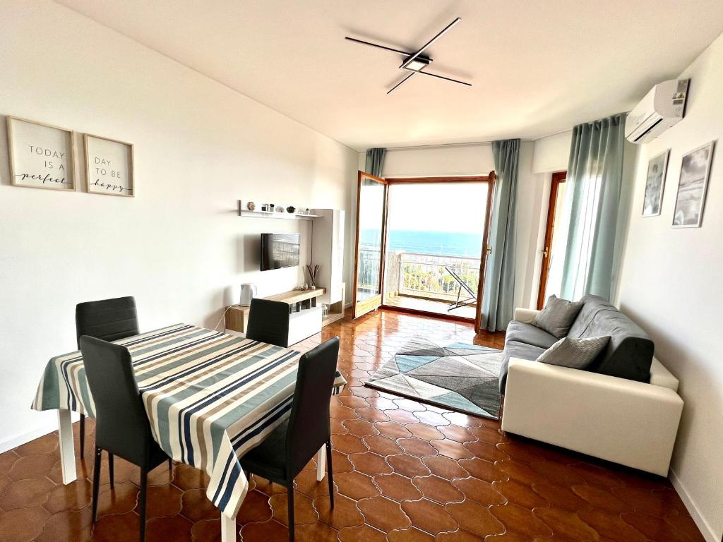 Część wypoczynkowa w obiekcie Special Home VISTA MARE e Parcheggio privato