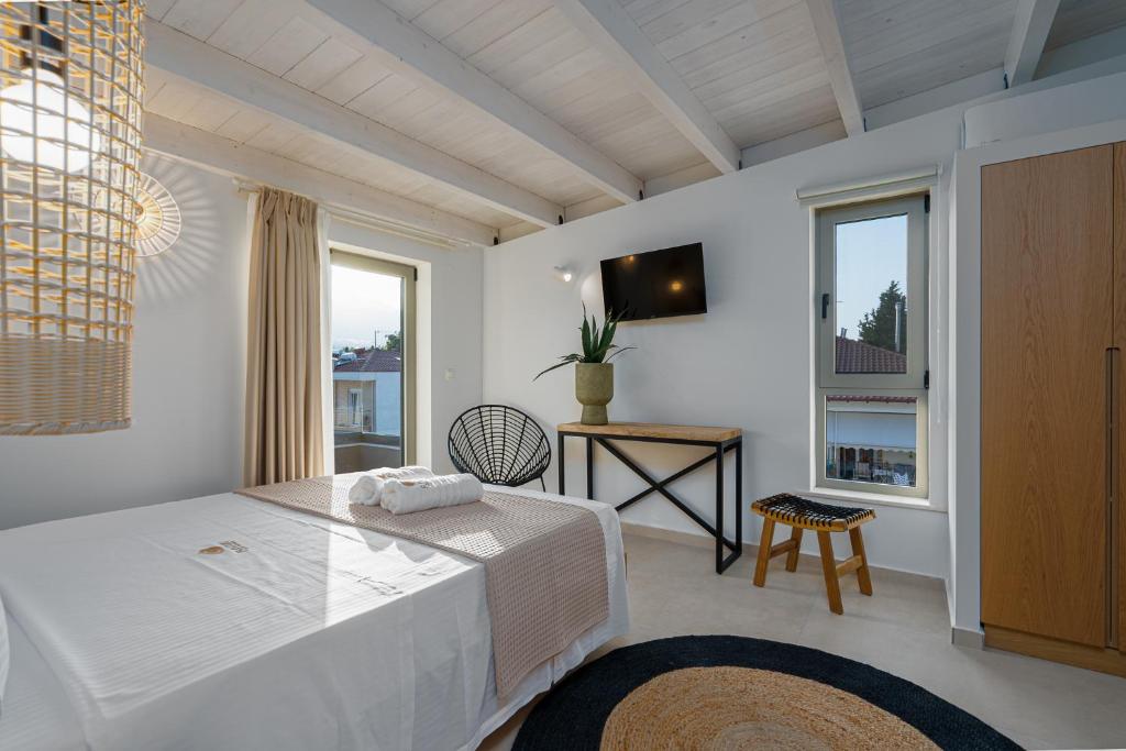 Funtuki Seaside Apartments - 5