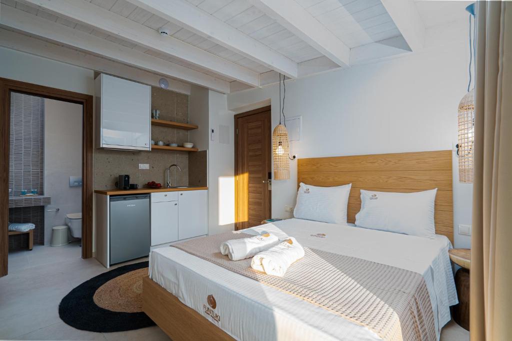 Funtuki Seaside Apartments - 7