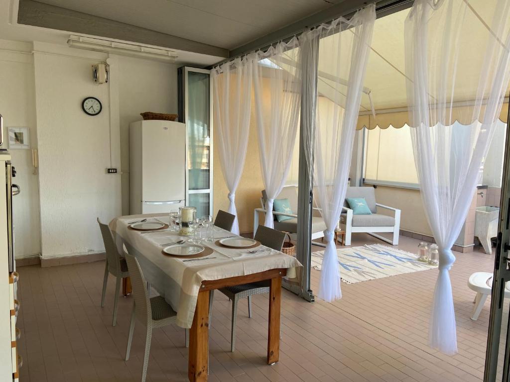 A seating area at CASA TERESA
