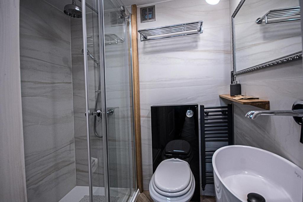 Dawna Synagoga Beitenu - 17