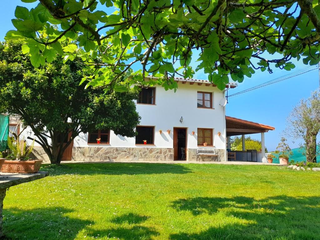 Zahrada ubytování Gestiona2R - Casa con finca en Pendueles al lado de la playa