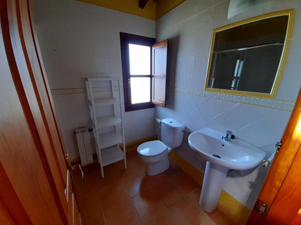 Koupelna v ubytování Gestiona2R - Casa con finca en Pendueles al lado de la playa