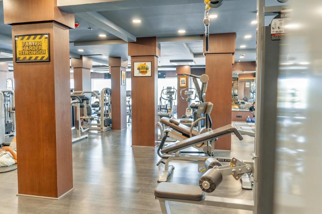 Fitness centrum a/nebo fitness zařízení v ubytování ROYAL CLIFF HOTEL & RESORTS