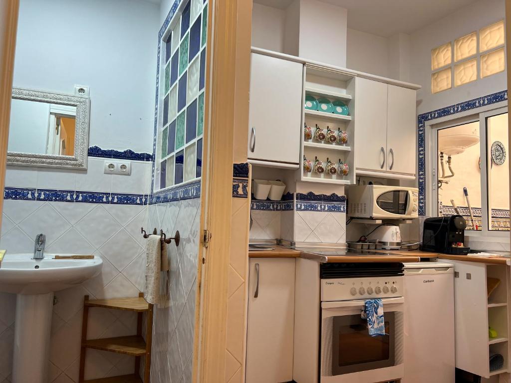 Fotografia z galérie ubytovania iYOURBASICS Lovely Apartment Hinestrosa 23 FREE WIFI&AC v destinácii Málaga