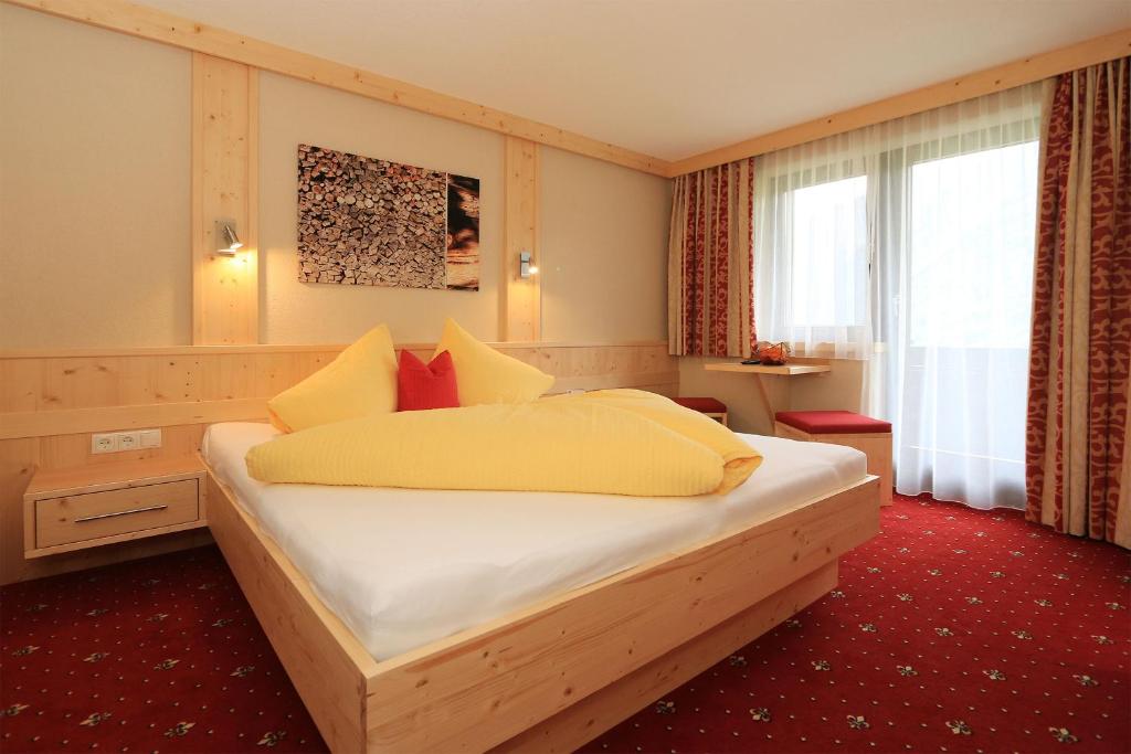 Postel nebo postele na pokoji v ubytování Haus Stefanie