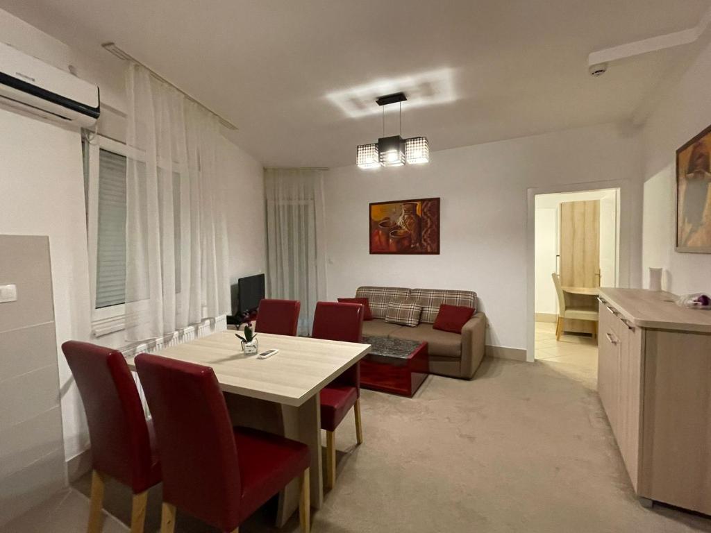Holiday Wing Apartments, Jagodina Updated 2024 Prices