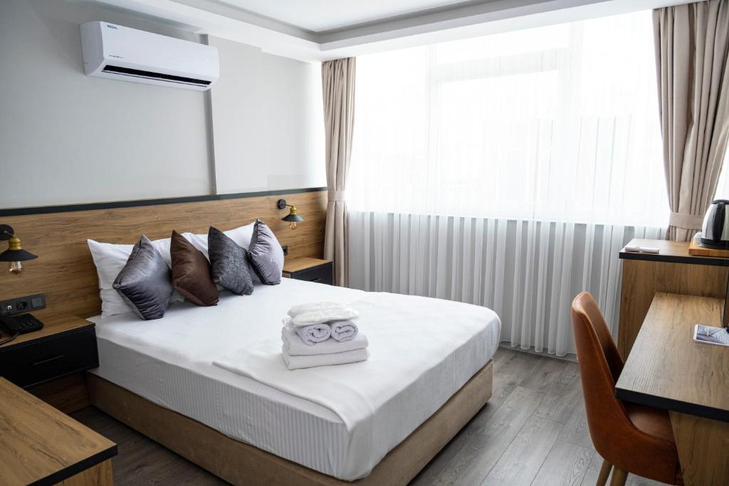 Comfort Center Suit Hotel - 6