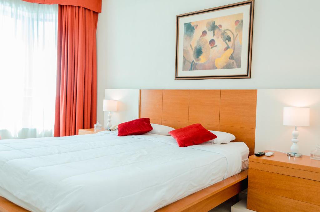 Millennium Inn Mendoza - Studio Apartment