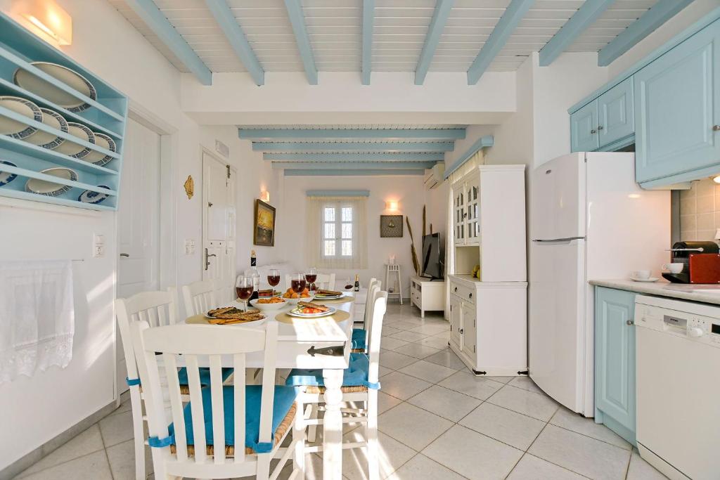 Kuchyň nebo kuchyňský kout v ubytování Naxos Affinity Villas