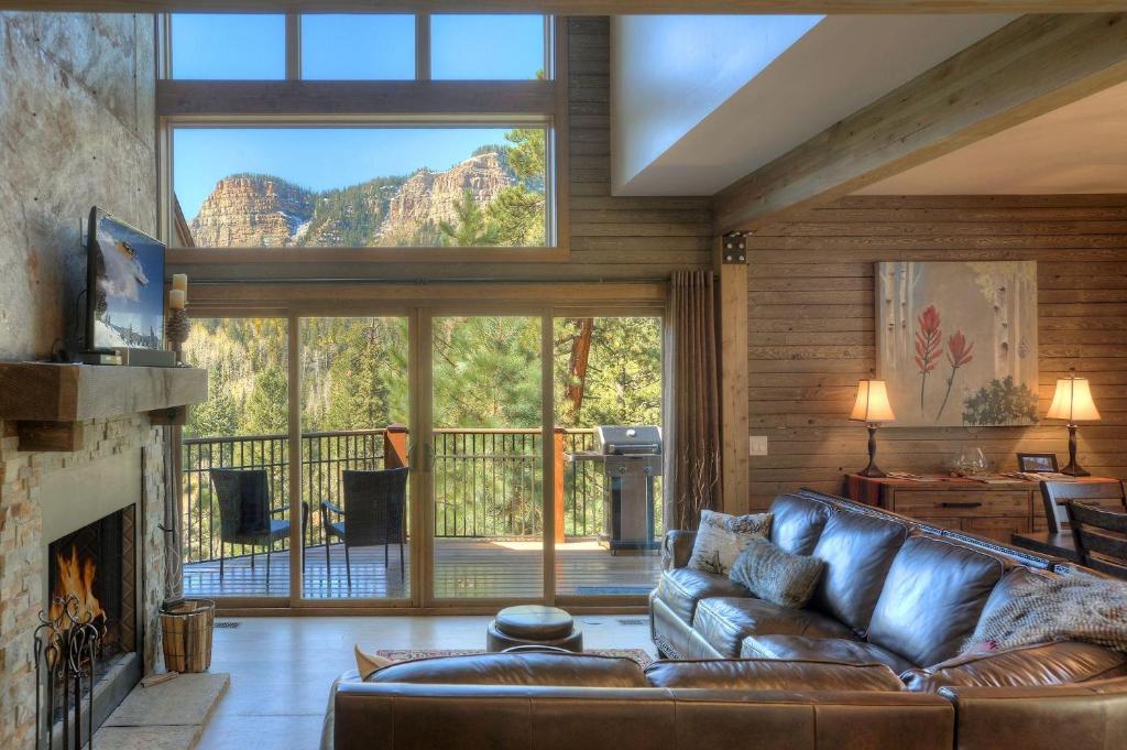 Castle Rock Retreat, Durango (updated prices 2024)