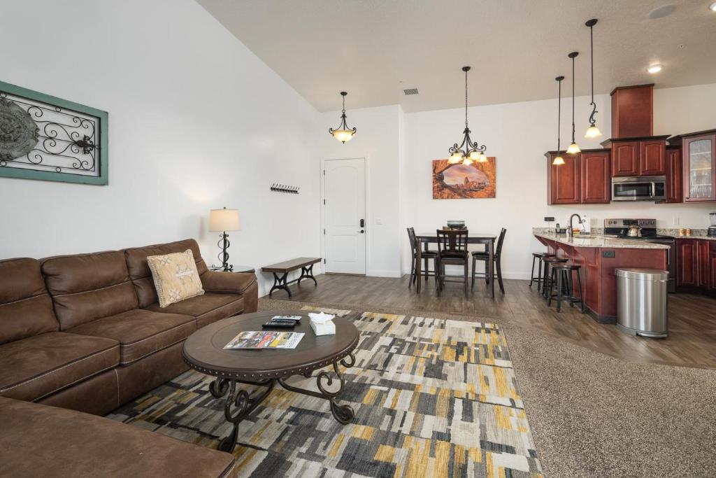 La Dolce Vita Villas 3, Moab (updated prices 2024)