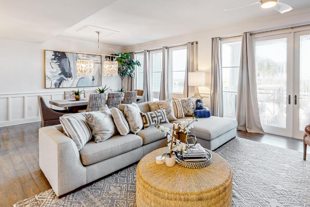 Crossings at Watersound B102, Inlet Beach (updated prices 2024)