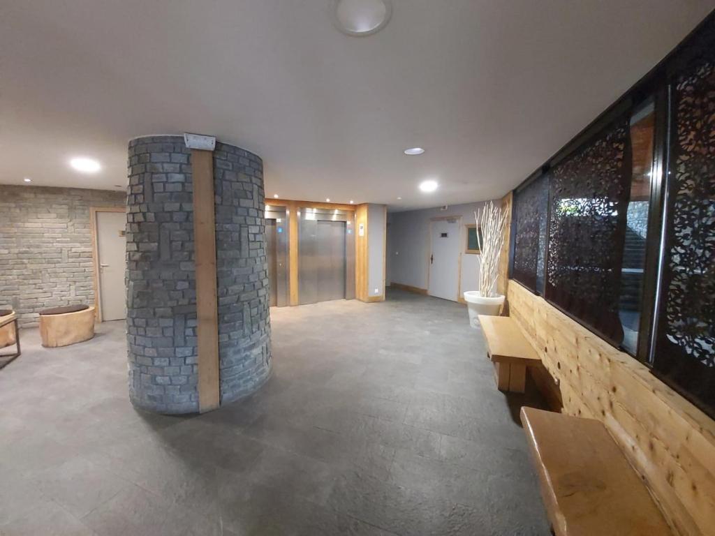 Fotografia z galérie ubytovania Appartement cosy avec accès direct pistes skieuses, balcon ouest, Val-d'Isère - FR-1-518-100 v destinácii Val dʼIsère
