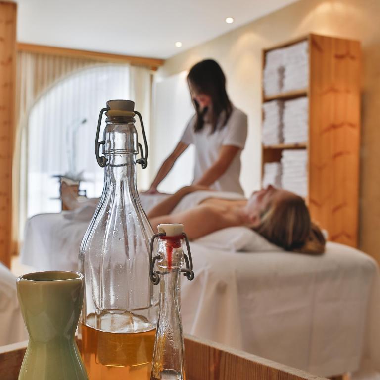 Kúpele alebo wellness v ubytovaní Romantik Hotel Santer