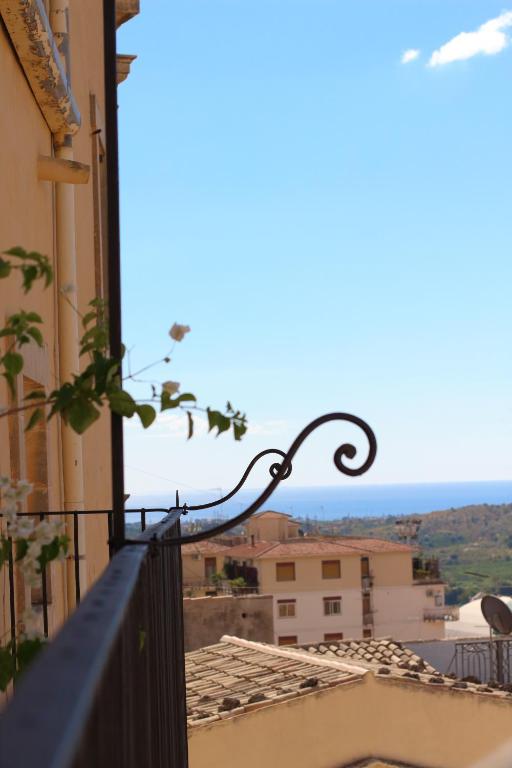Balkón nebo terasa v ubytování Melodia3 Suites Noto