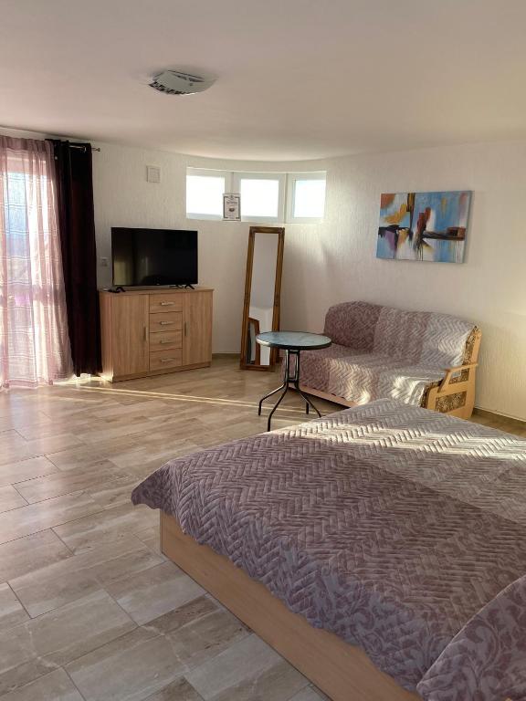 Guest room Javor