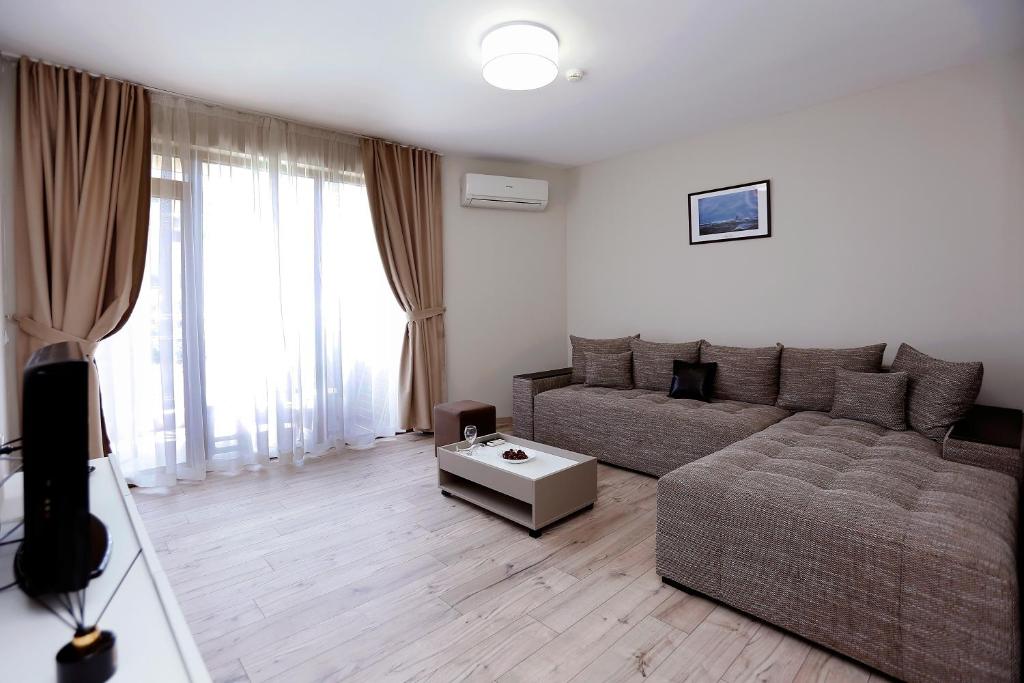 Posezení v ubytování Coral Hotel