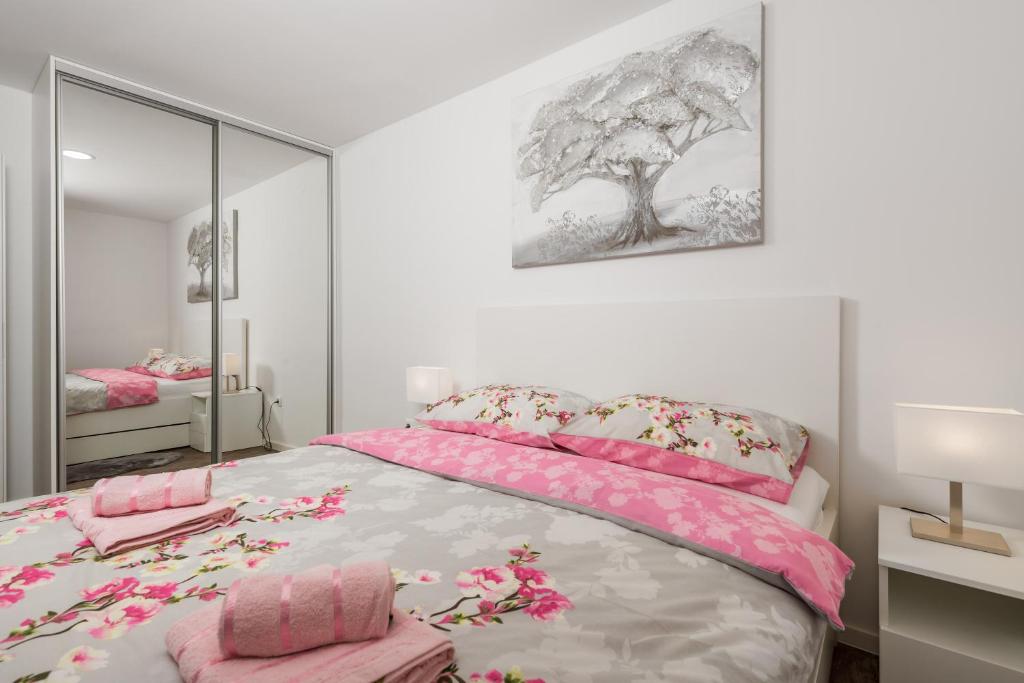 Central Apartments Dalmatina - Apartamento De Un Dormitorio