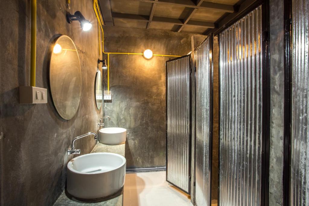 Bagno di Loft Hostel Koh Tao