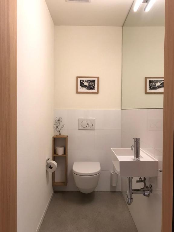 Koupelna v ubytování Ferienwohnung Stenna SELVA direkt bei Bergbahnen Skipiste