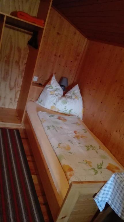 Postel nebo postele na pokoji v ubytování Schießling Hof