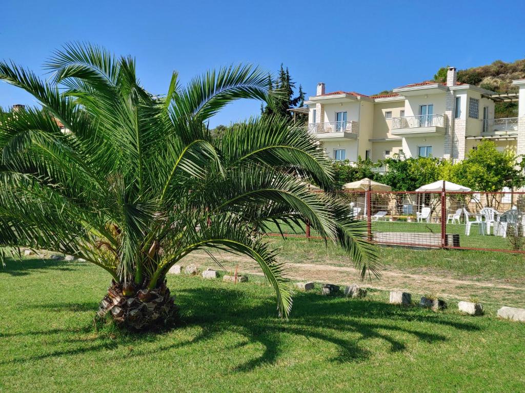 Vonkajšia záhrada v ubytovaní ΜΑΡ-ΒΙΛ HOUSES BY THE SEA