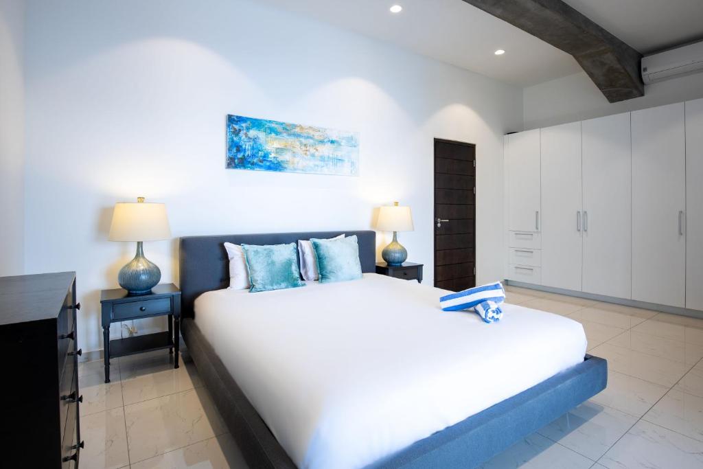 Hoteles en Curazao 370249077