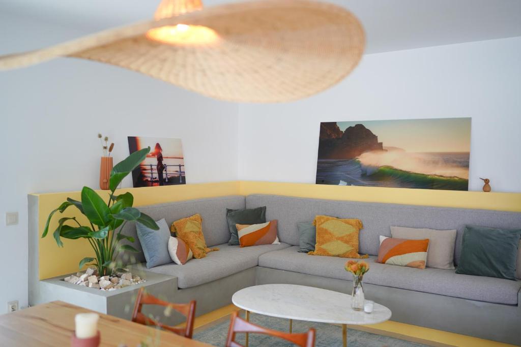 Posezení v ubytování Birds of Paradise - Boutique Surf Lodge