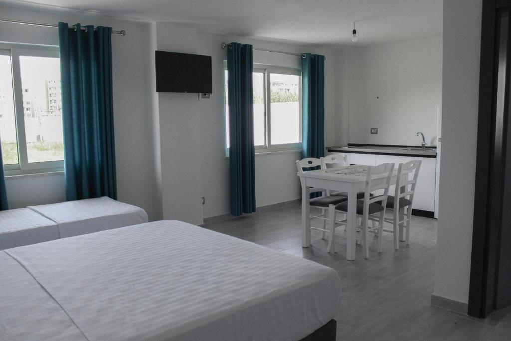 LUMNIK - Hotel & Apartments - Imazhi 6