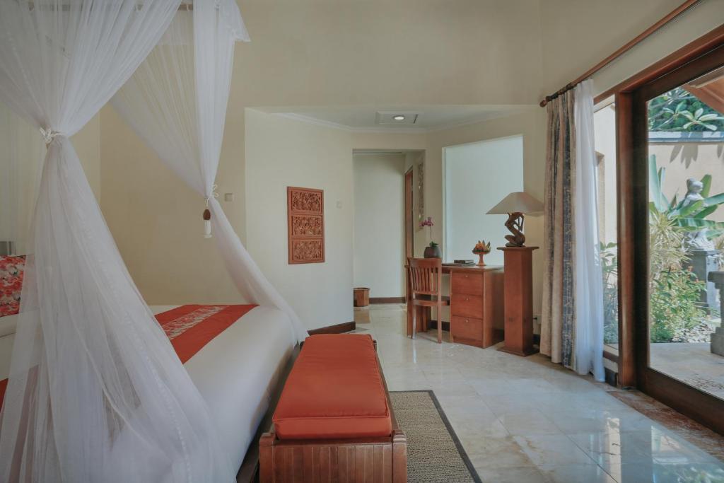 Parigata Villas Resort - 2