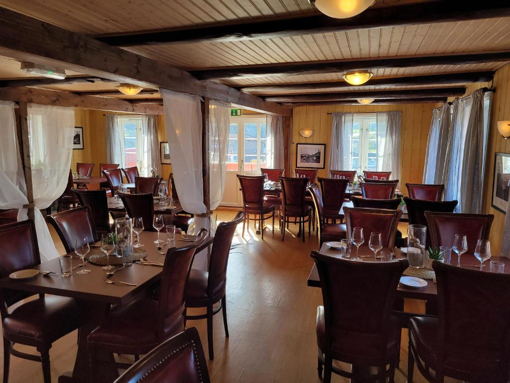 Restaurace v ubytování Ona Havstuer - by Classic Norway Hotels