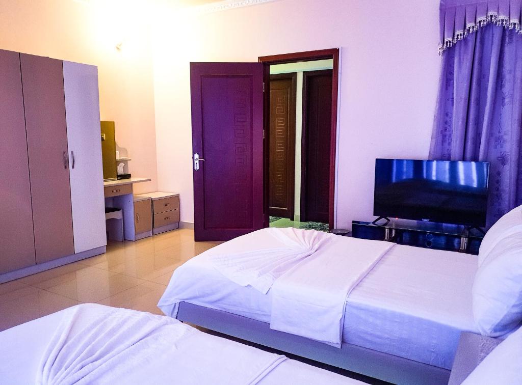 Reef Guest House - 9