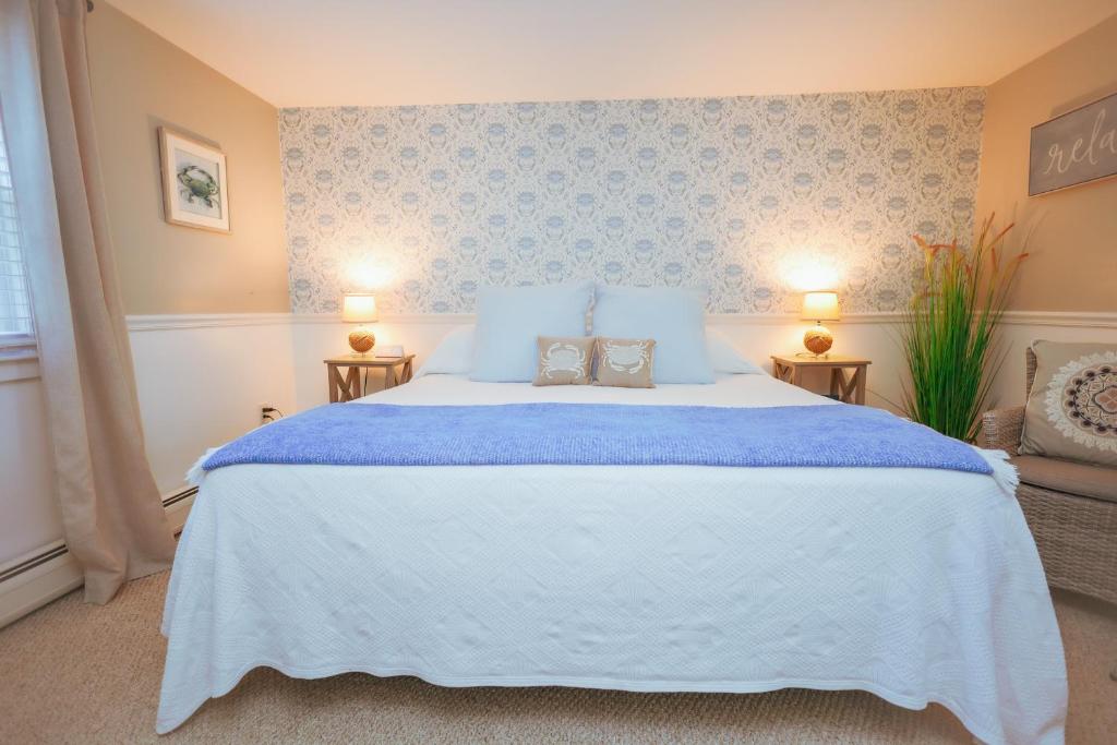 Allen Harbor Rentals - Cuarto King