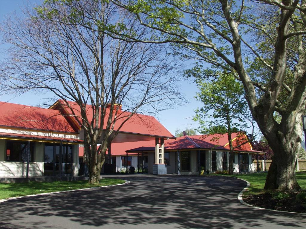 ASURE Oak Estate Motor Lodge - Resim 6