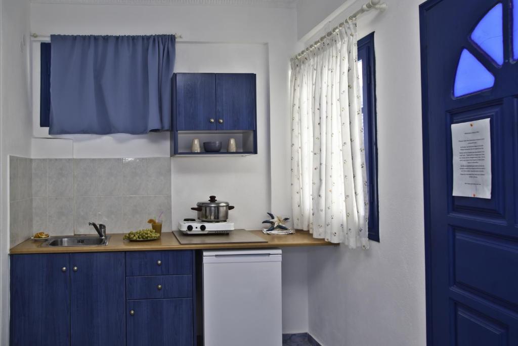 Roula Villa Studios & Apartments - 16